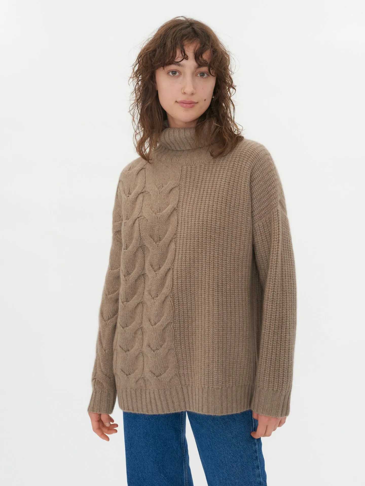 Women's Cashmere Turtle Neck With Cable Stitches Taupe - Gobi Cashmere