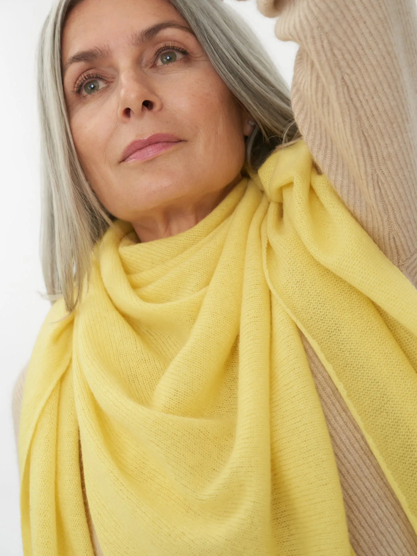 Women's Cashmere Knit Triangle Scarf Yellow Iris - Gobi Cashmere