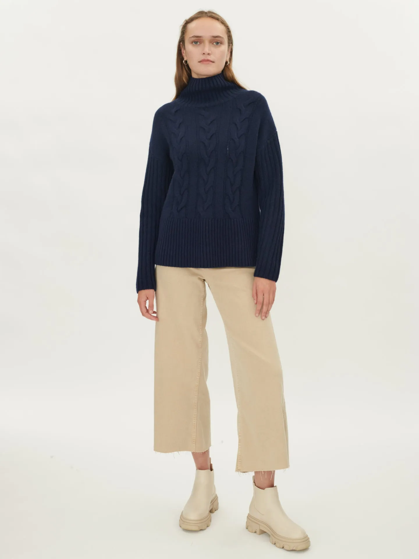 Women's Cashmere Chunky Cable High Neck Navy - Gobi Cashmere  
