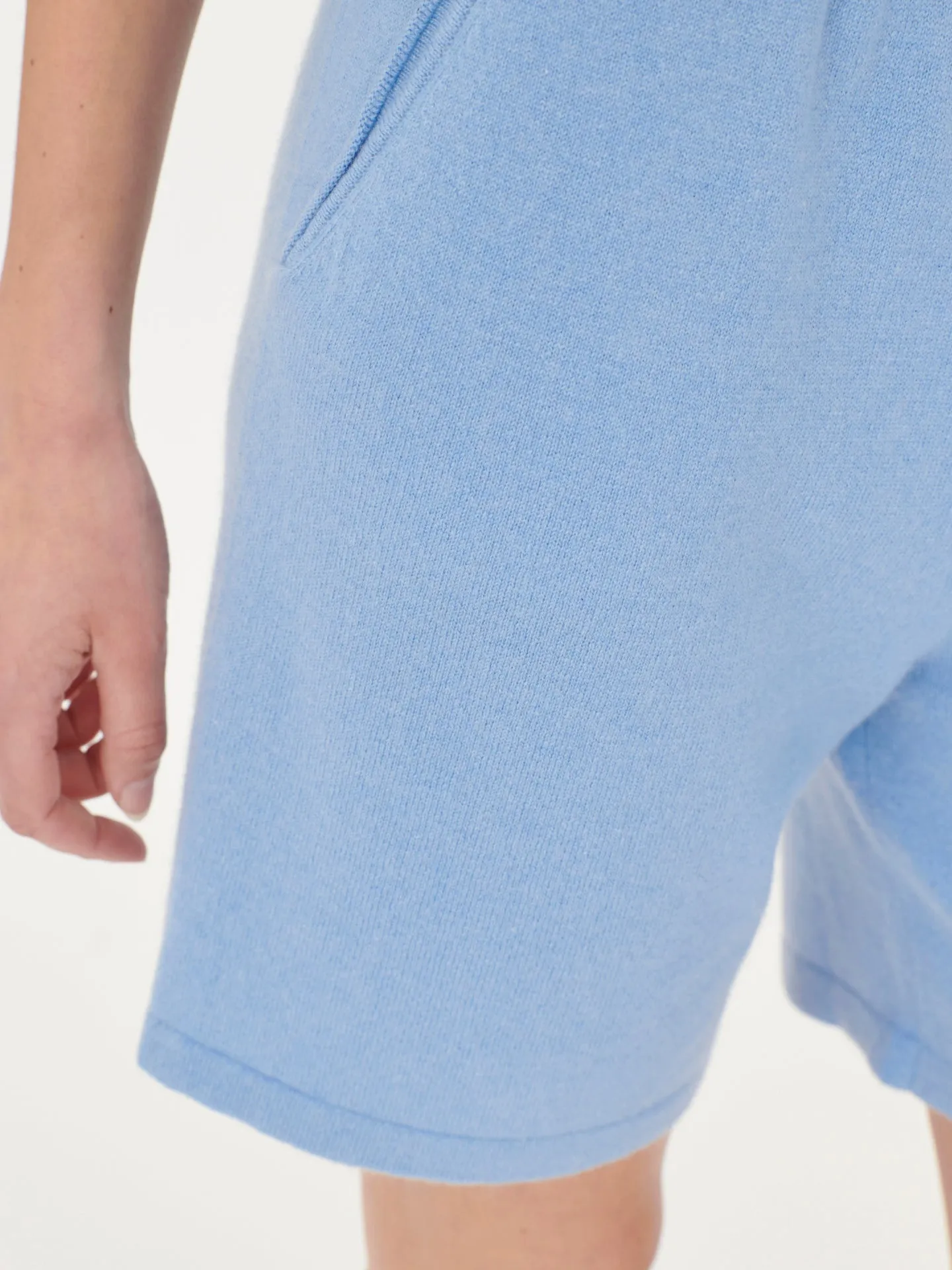 Women's Cashmere Shorts Airy Blue - Gobi Cashmere 