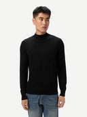 Men Cashmere Silk High Neck  Sweater Black worn by model, detail view on white background