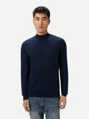 Men Cashmere Silk High Neck  Sweater Mood Indigo worn by model, detail view on white background