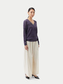 Purple cashmere sweater on a light gray background #color_soft-white