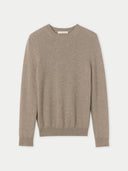 Cashmere € 99 Hat & Sweater Set Taupe detail view on white background