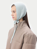 Women's Cashmere Mohair Bonnet Glasie worn by model, side view on white background