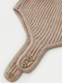 The Natural Color Knitted Aviator Cap in Beige, close-up of the cashmere knit