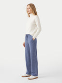 Model wearing the Cashmere Straight Leg Jogger in Gray, side view