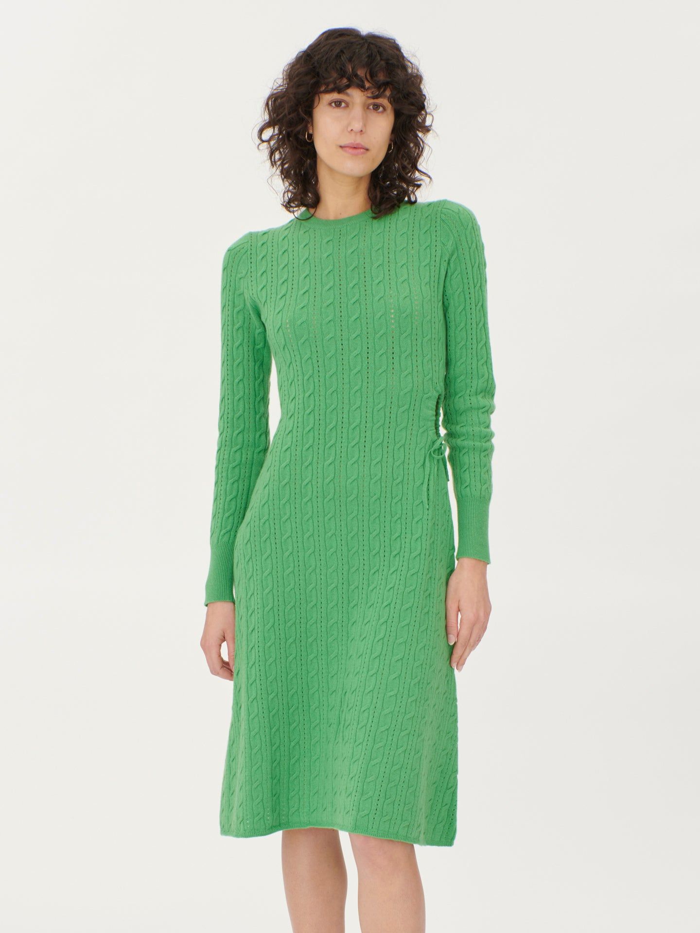 Damen Kaschmir A-Linienkleid mit seitlichem Ausschnitt Classic Green - Gobi Cashmere