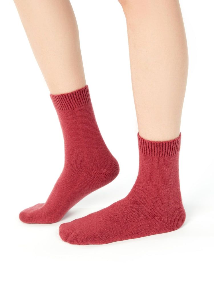 Unisex Trim Knit Socks Earth Red - Gobi Cashmere