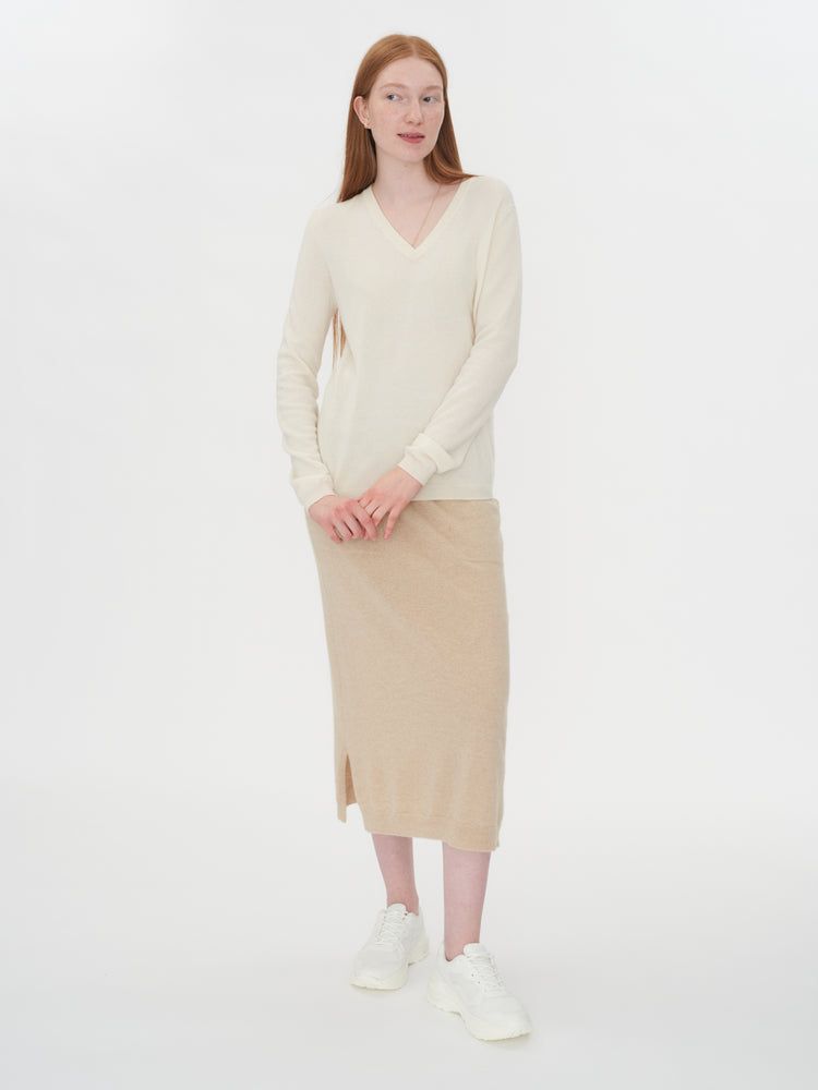 Women's Cashmere Basic V-Neck Marshmallow - Gobi Cashmere