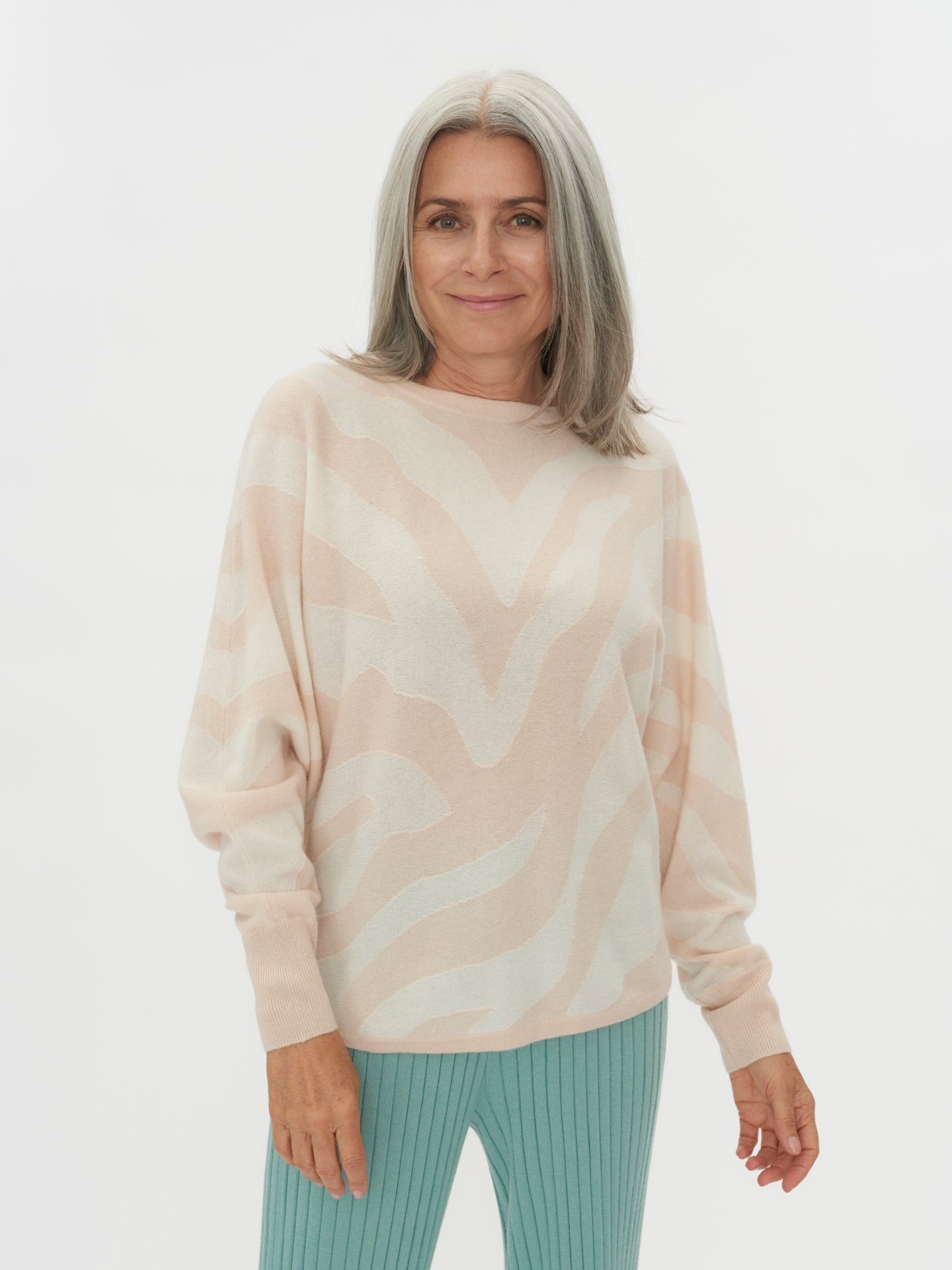 Women's Cashmere Abstract Crew Neck Crème Brulee - Gobi Cashmere