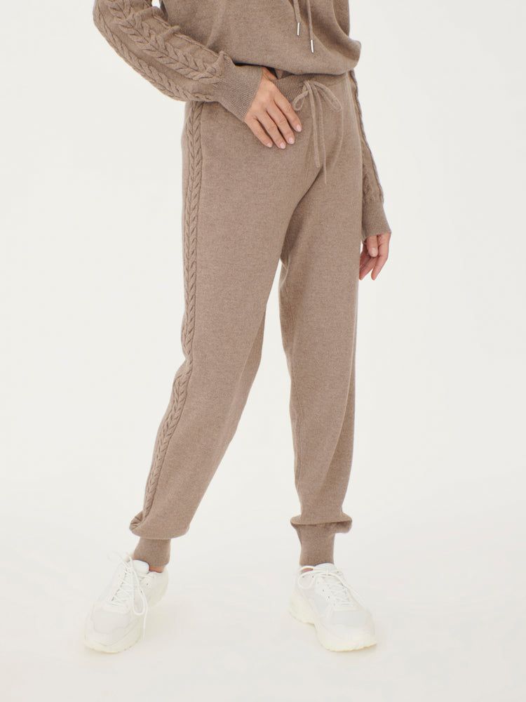 Women's Cashmere Joggers With Cable Side Seam Taupe - Gobi Cashmere