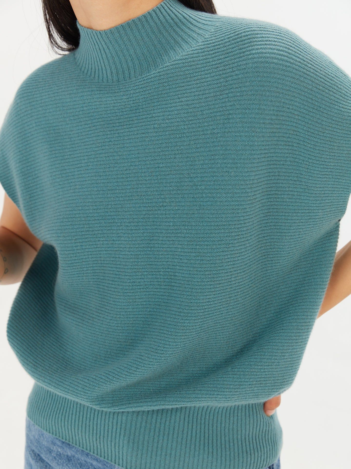 Women's Cashmere 3D Turtleneck Vest Teal - Gobi Cashmere 